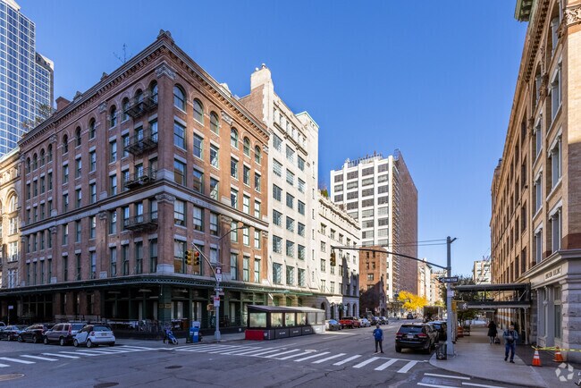 Building Photo - The North Moore