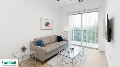 Building Photo - 650 E Sycamore St