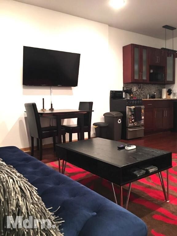 Sala de estar - 12 W 37th St
