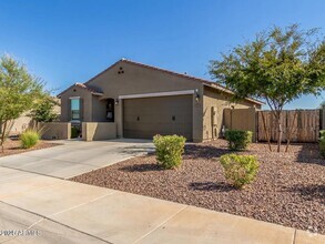 Building Photo - 17971 W Meadowbrook Ave