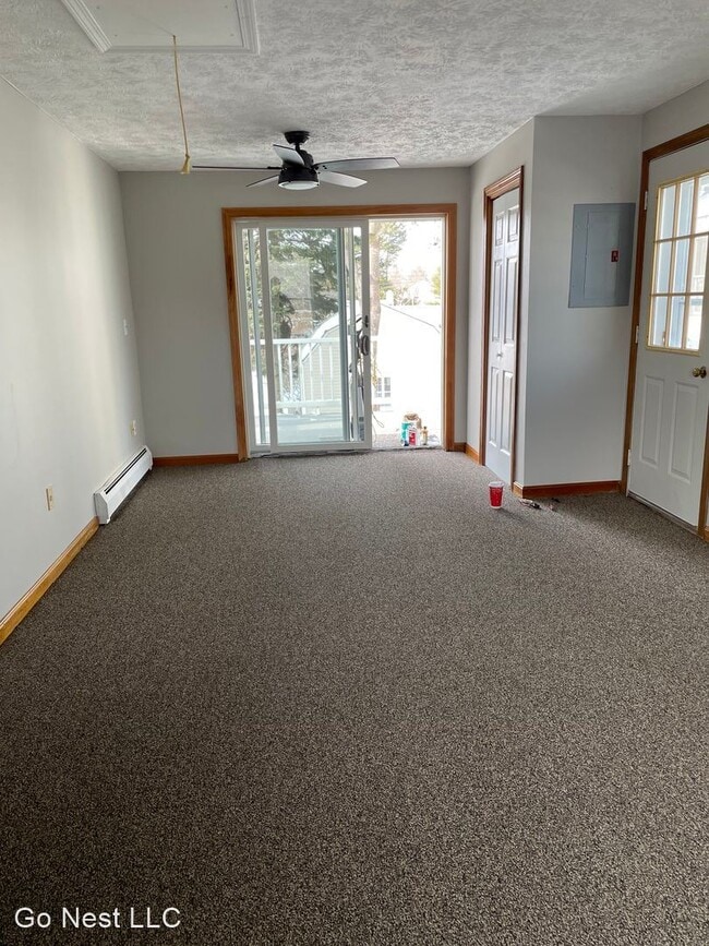 Building Photo - Studio, 1 bath House - 77 Chambers Ave  - ...
