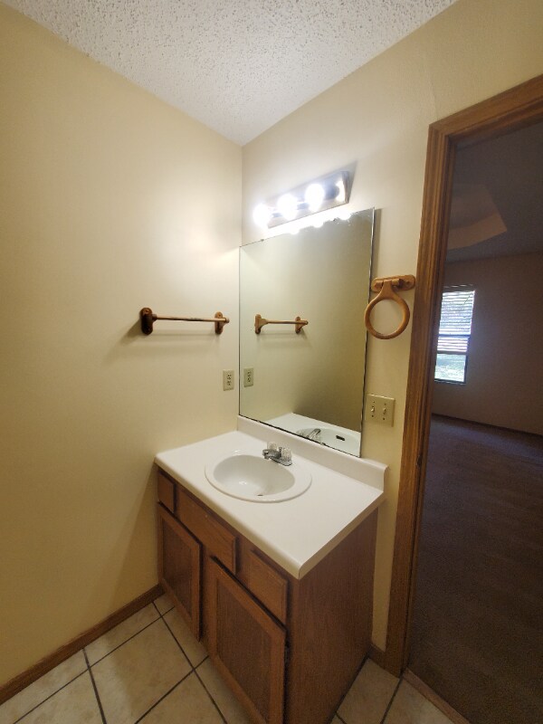 Foto del edificio - 5671 S Franklin Ave