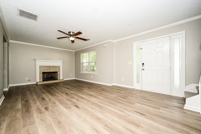 Foto del edificio - 4107 Shoreside Cir SW