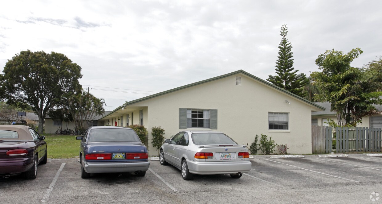 Foto del edificio - Eastview Manor