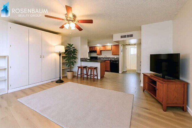 Foto del edificio - 6320 N 16th St