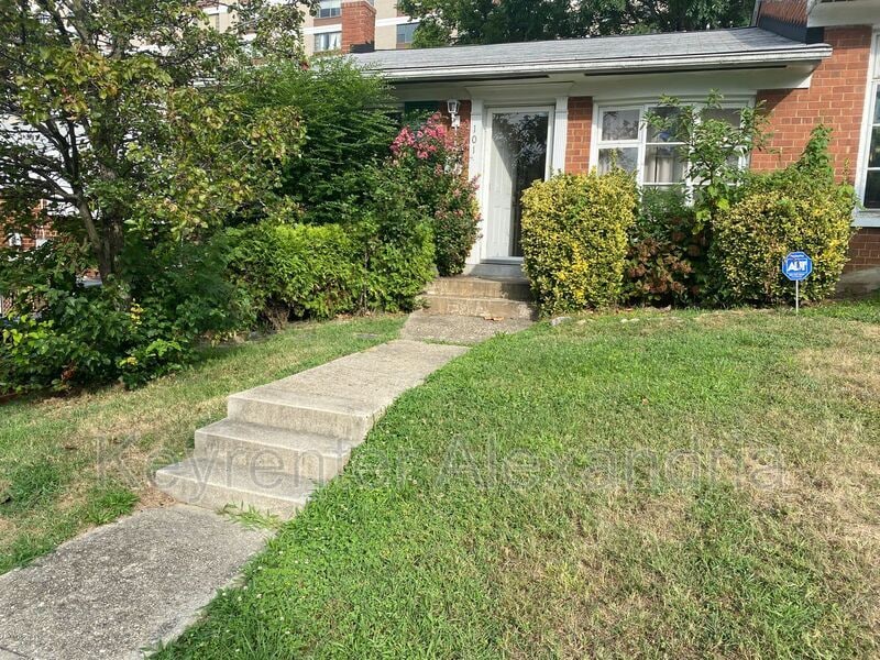 101 S Jordan St, Alexandria, VA 22304 House for Rent in Alexandria