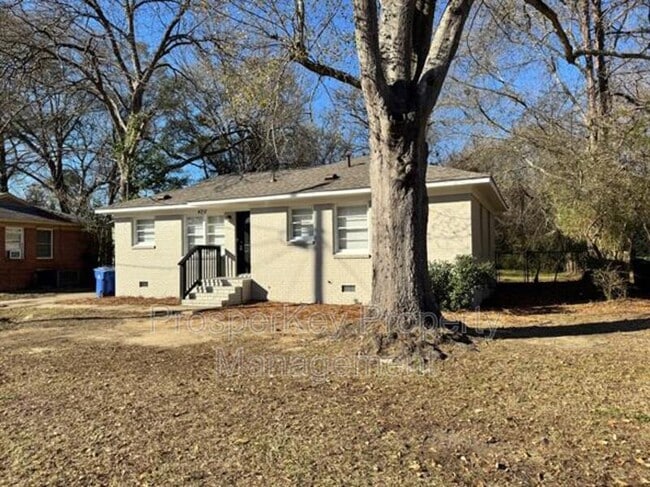 Foto del edificio - 4211 Searcy St