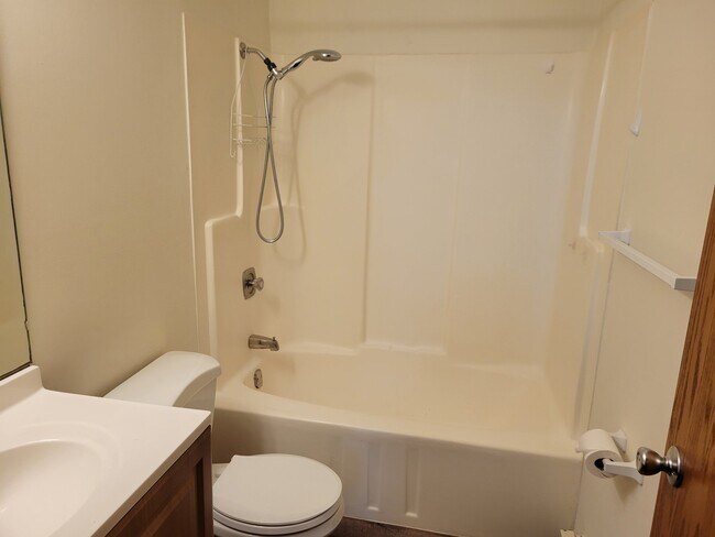 Foto del edificio - 3117 15th Ave NW