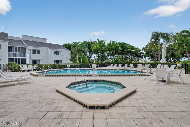 Foto del edificio - 3138 Kings Lake Blvd