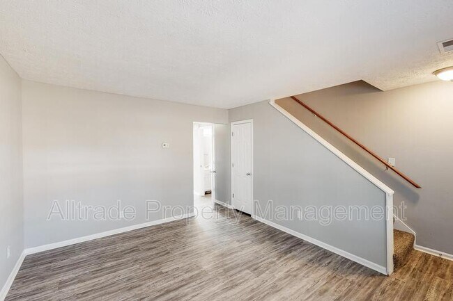 Foto del edificio - 2370 Chauvin Dr