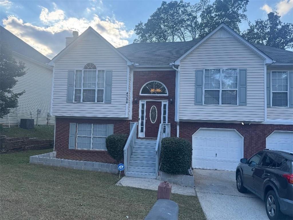 Foto principal - 4386 Rhinehart Ln