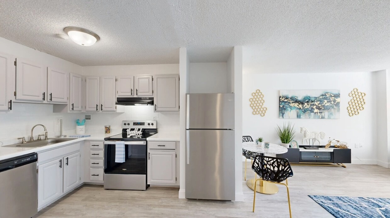 Photo - Legacy Apartments