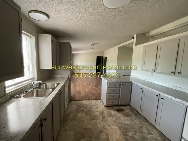 Foto del edificio - 3 Bedroom, 2 Bath Home in the Country