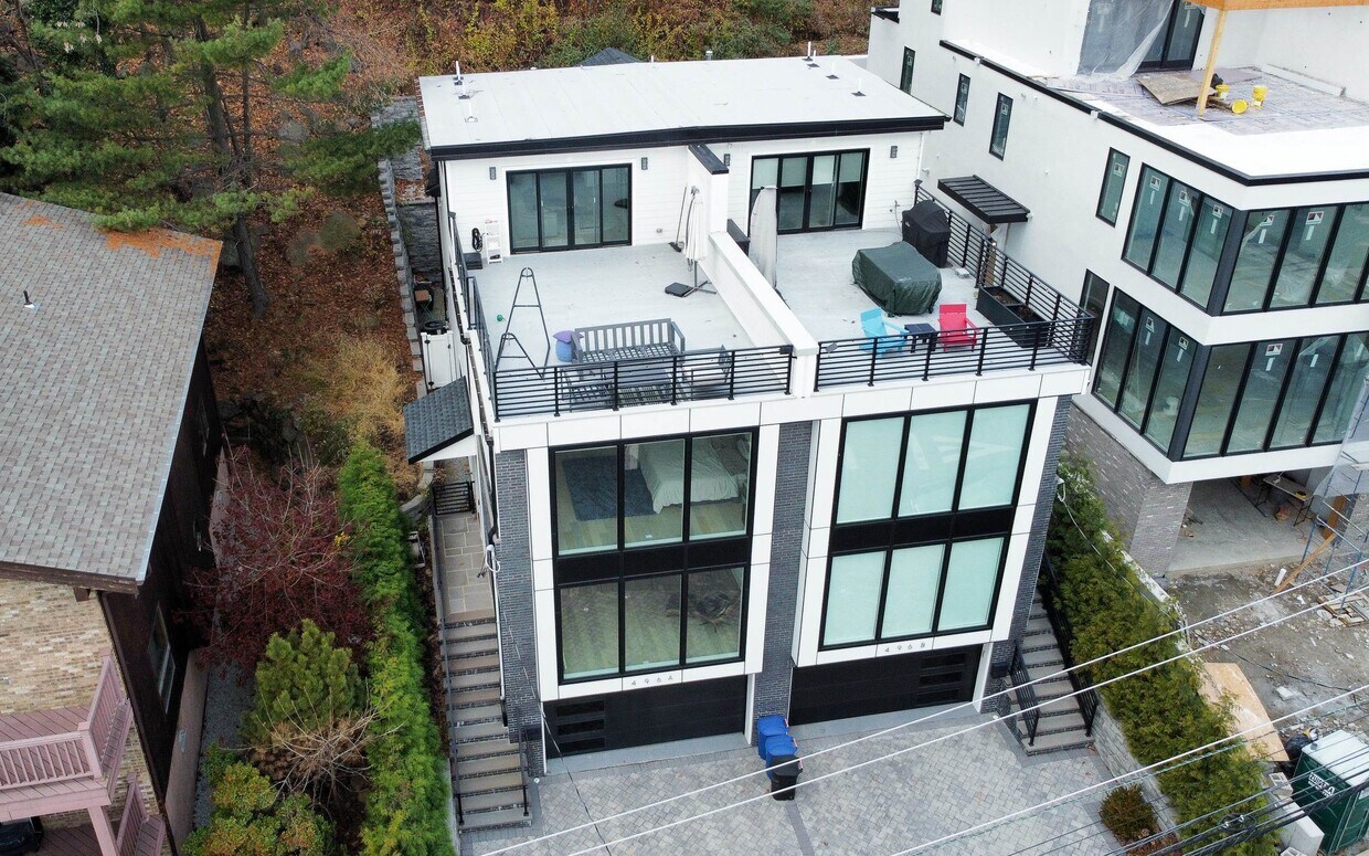 496 Undercliff Ave Unit 1, Edgewater, NJ 07020 Condo for Rent in