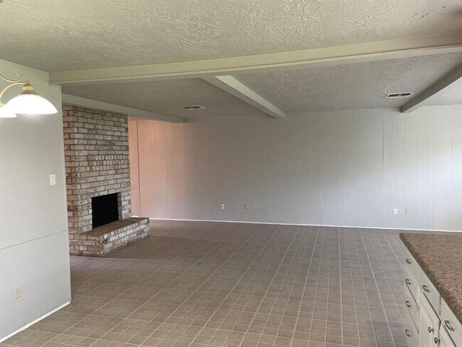 Foto del edificio - 12110 Pine Knoll Dr