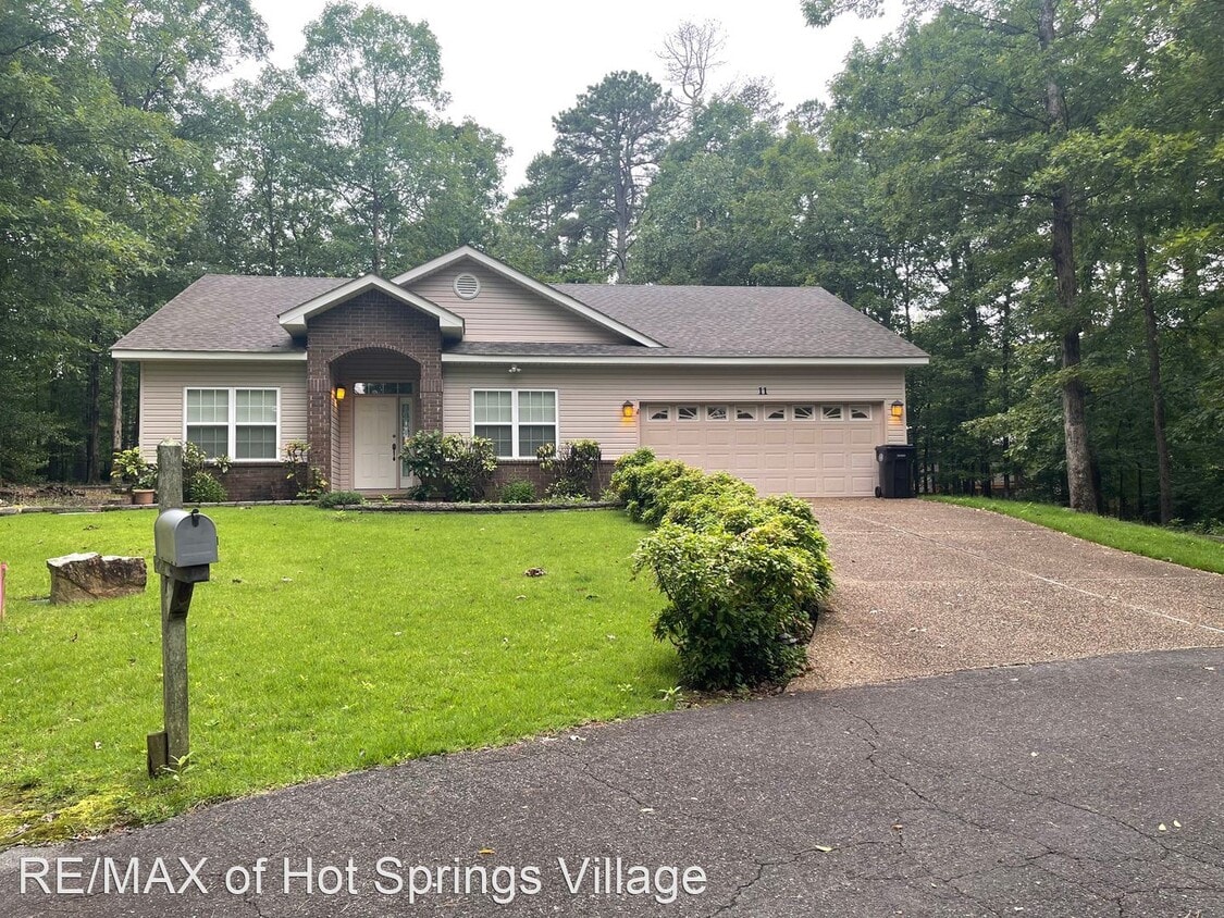 Primary Photo - 3 br, 2 bath House - 11 Placer Lane