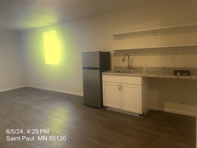 Foto del edificio - 903 Burr St