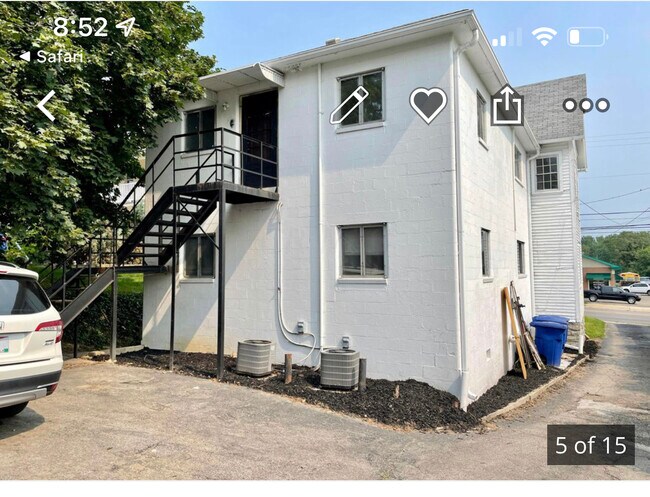 Building Photo - 28 E Central Ave