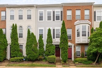 Building Photo - 5804 Summers Grove Rd