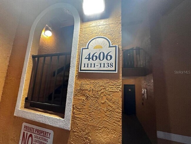 Building Photo - 4606 Commander Dr