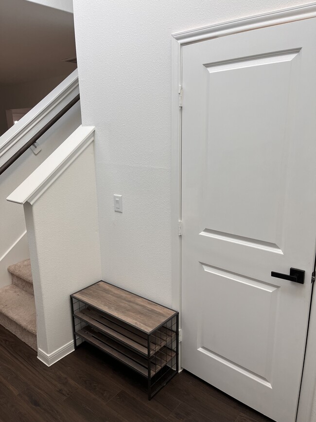 Photo - 10216 Gates Ml Rd House