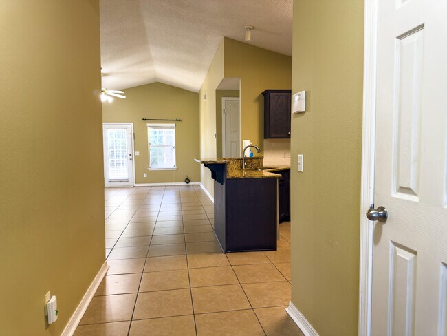 Foto del edificio - 9760 Seafarer's Way