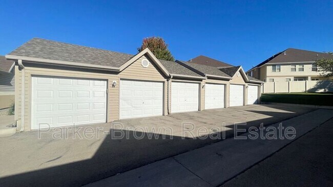 Foto del edificio - 1656 Westbury Way