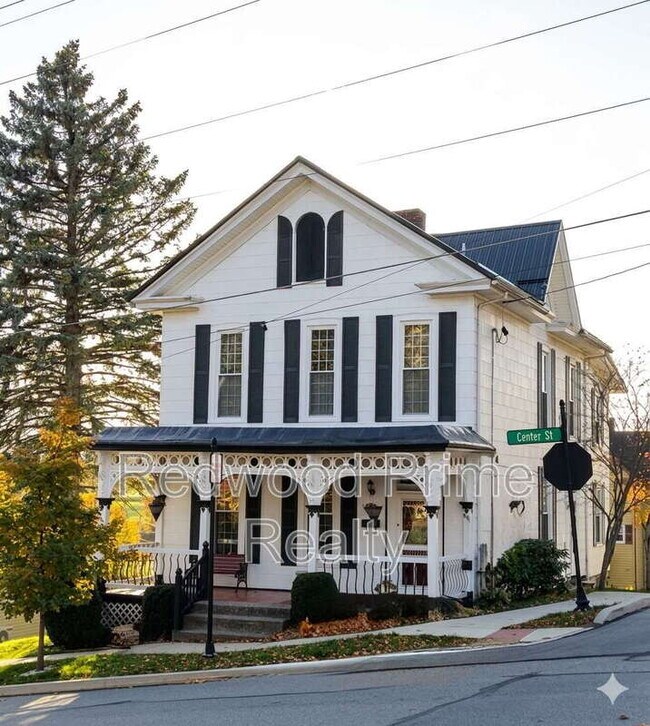 Foto del edificio - 401 S Center St