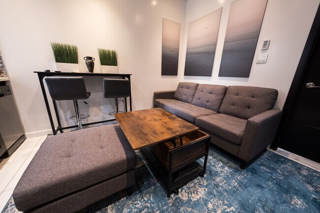 Foto del edificio - 5 W 101st St