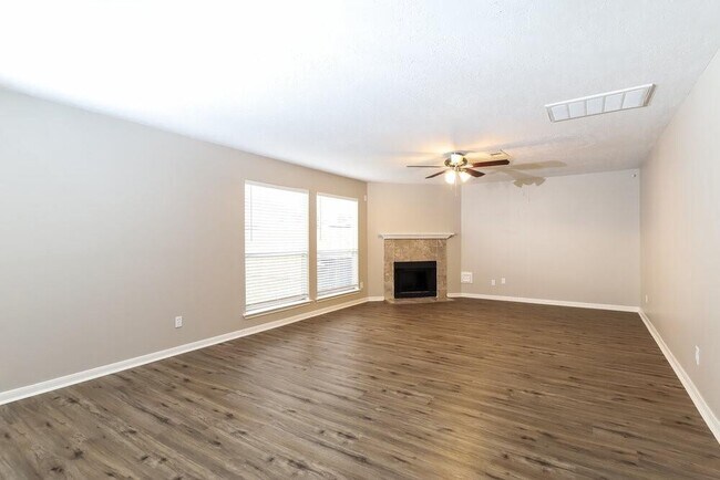 Building Photo - 4014 Eagle Bluff Ct
