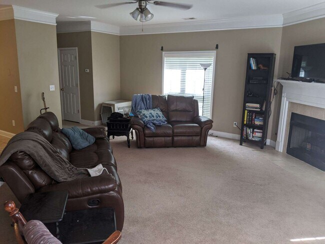 Family Room with Gas Log Fireplace - 613 Lake Forest Road