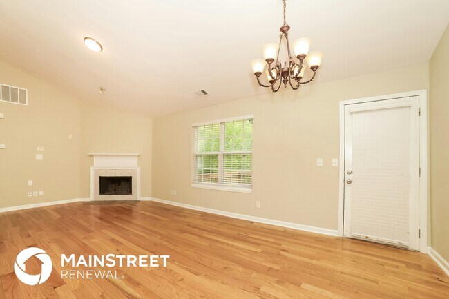 Foto del edificio - 3848 Valley Creek Dr