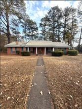 Building Photo - 3612 Azalea Cir