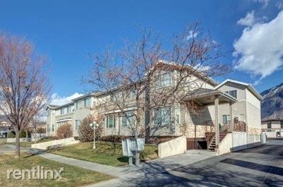 Foto del edificio - 2 br, 1 bath Townhome - 468 100 West 6