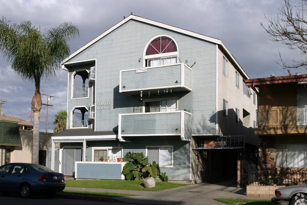 Foto principal - 1128 Stanley Ave