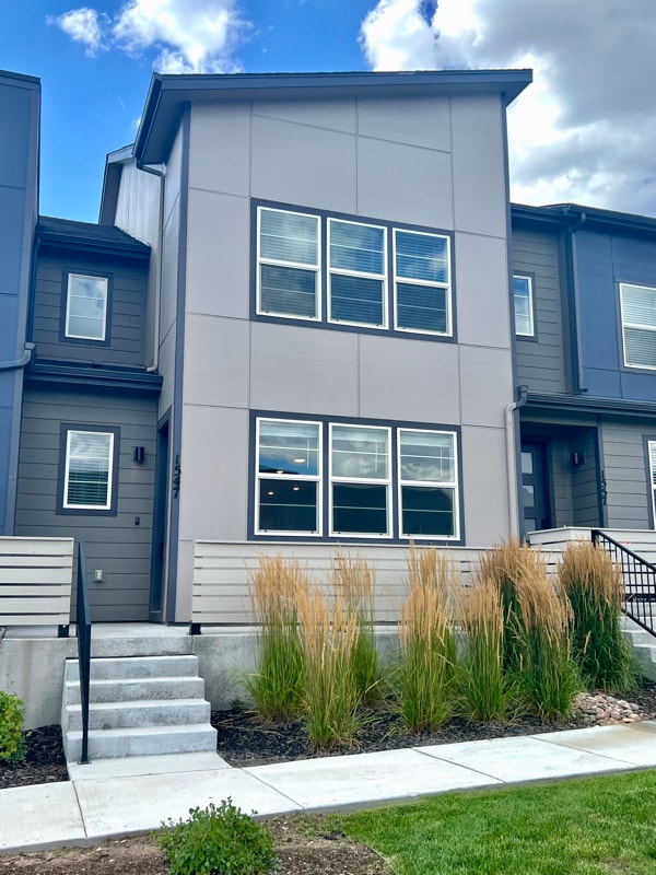 Photo - 1547 Blue Sapphire Vw Townhome