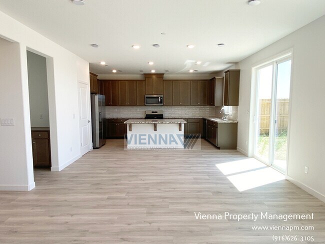 Foto del edificio - 7361 Moon Dream Wy