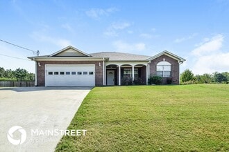 Building Photo - 9490 Cumberland Oaks Dr