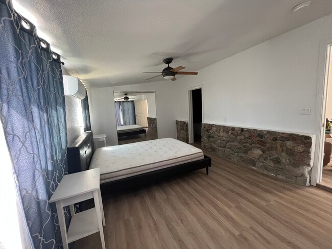 Building Photo - 11171 Cactus Dr
