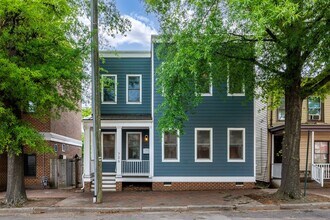 Building Photo - 726 N 23rd St