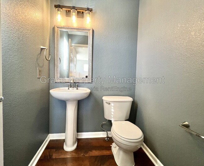 Foto del edificio - 7610 S Shawnee St