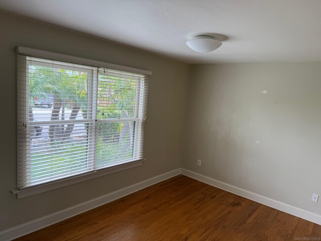 Foto del edificio - 619 Rockledge St