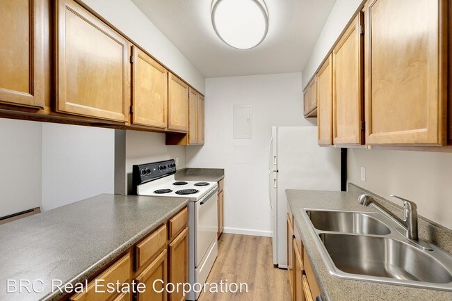 Foto del edificio - 8555 W Dakota Ave