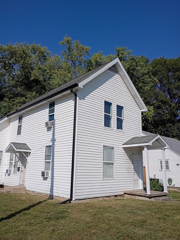 Primary Photo - 4124 S Landess St