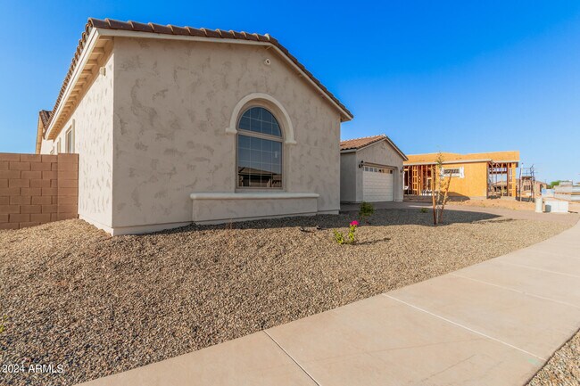 Building Photo - 22602 E San Tan Blvd