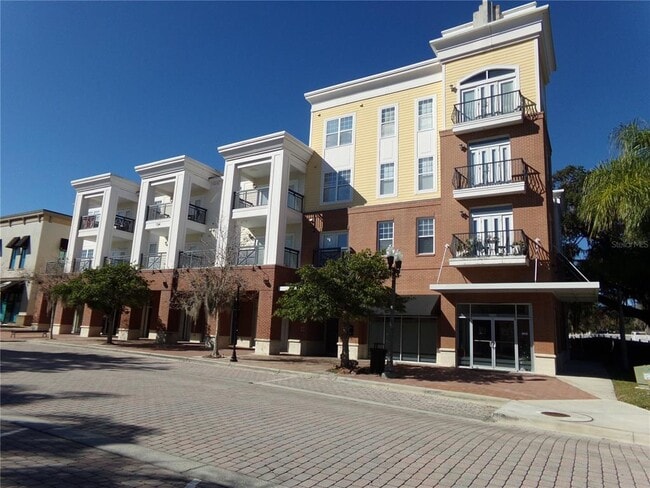 Building Photo - 154 Tuskawilla Rd