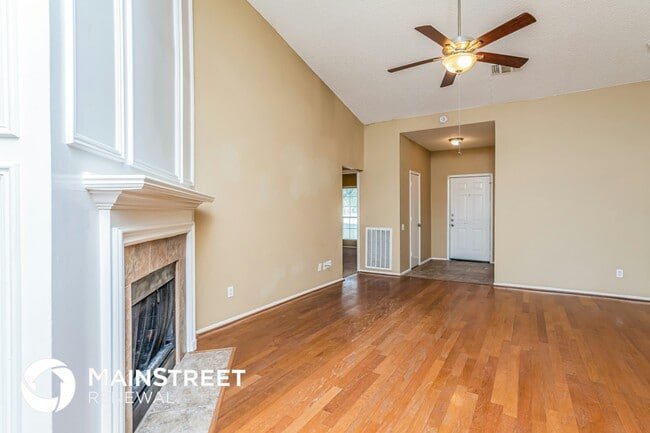 Building Photo - 100 Juniper Dr