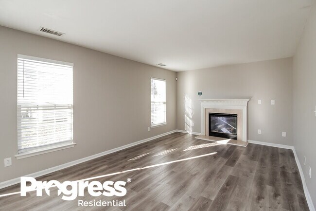 Building Photo - 3011 Mallard Forest Dr