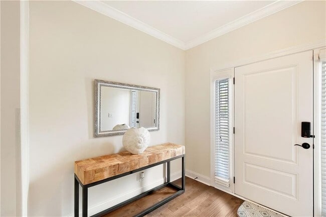 Building Photo - 510 Mariners Cir