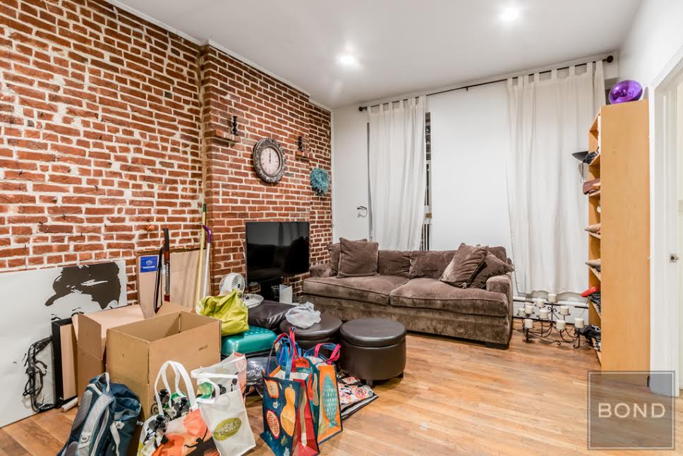 Primary Photo - 789 9th Ave